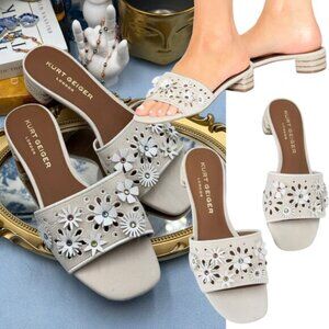 🆕 KURT GEIGER LONDON 🧿 NWOB Flower Power Low Sandal, Bone - Sz 40 US 9